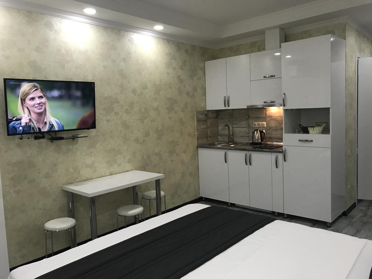 Aparthotel Selfie บาทูมิ ภายนอก รูปภาพ