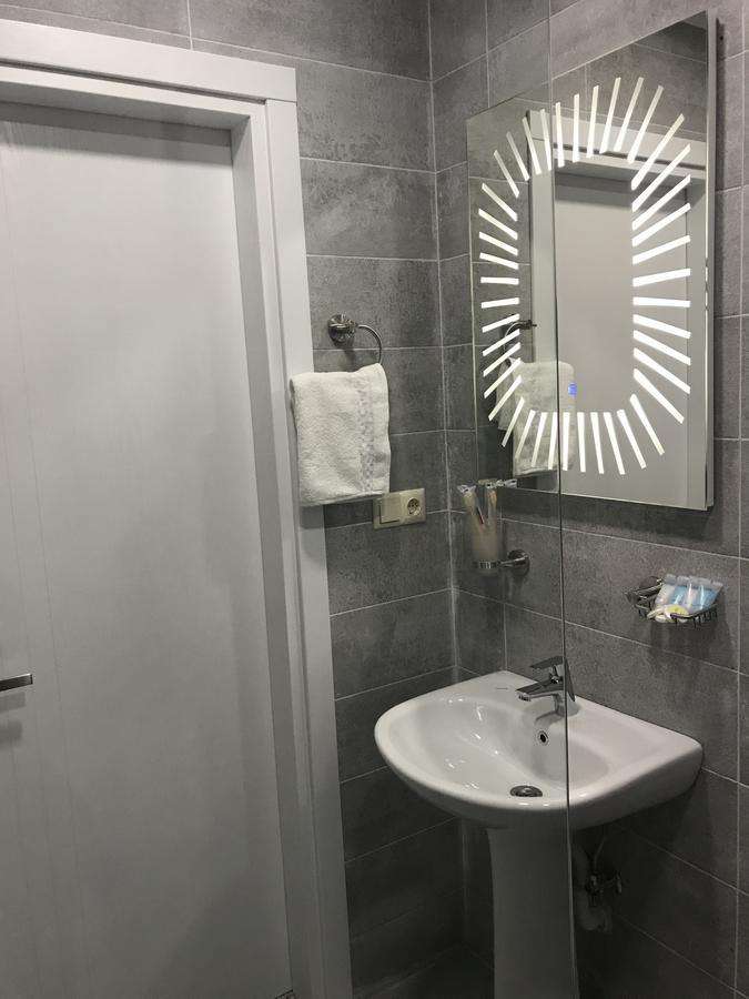 Aparthotel Selfie บาทูมิ ภายนอก รูปภาพ